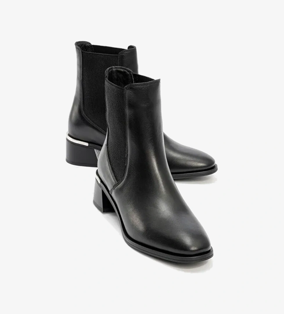 NEİVA Siyah Cilt Hakiki Deri Kadın Chelsea Bot - Görsel 1