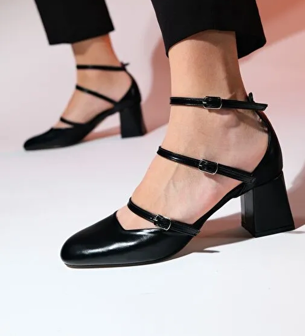 BEIN Siyah Cilt Kadın Kalın Topuklu Ayakkabı - Görsel 1