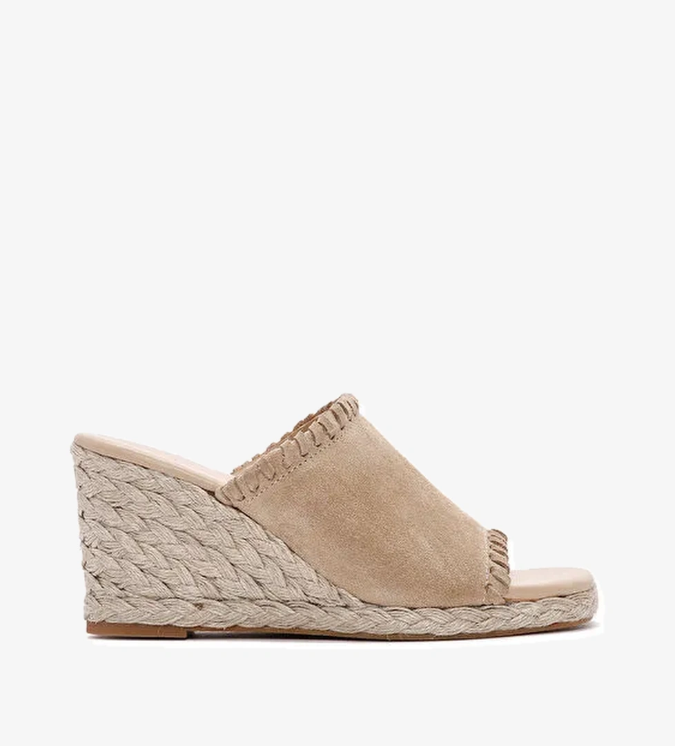 Kadın Bej Dolgu Topuklu Süet Deri Espadril Terlik 24SFD151810 - Görsel 1