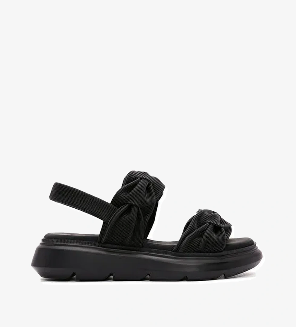 Kadın Siyah Bilekten Bantlı Sandalet 24SFE485218 - Görsel 1