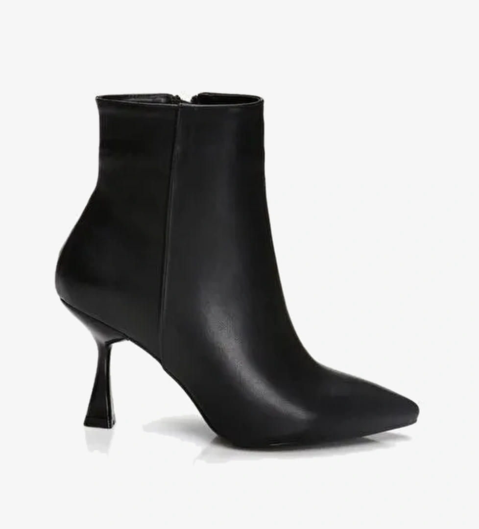 Siyah Kadın Topuklu Bot - Görsel 1