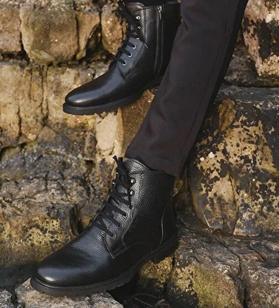 Hakiki Deri Siyah Erkek Bağcıklı Günlük Bot - Görsel 1