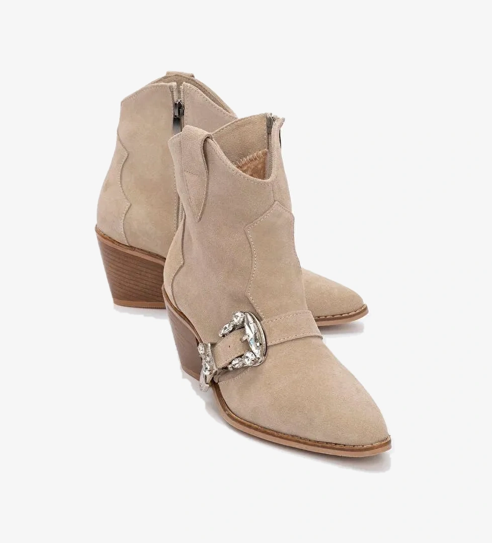 ANY Bej Taşlı Hakiki Deri Süet Kadın Topuklu Bot - Görsel 1