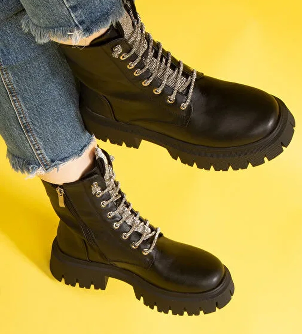 Nemesis Fermuarlı Kadın Postal Bot Siyah - Görsel 1