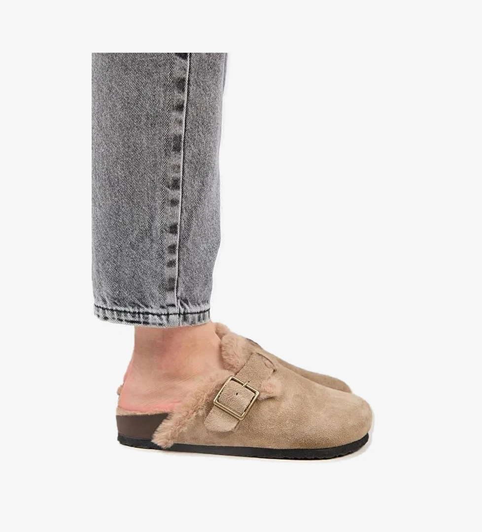 Manijero (Zeta 2 Kürklü ) Kadın Hakiki Deri Kemerli Tokalı Sabo Vizon Terlik - Görsel 1