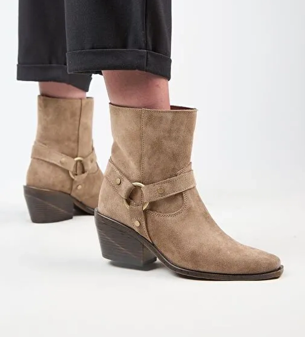 Manijero (Neus) Kadın Hakiki Deri Halkalı Kuşaklı Kovboy Özel Eskitme Deri Vizon Bot - Görsel 1