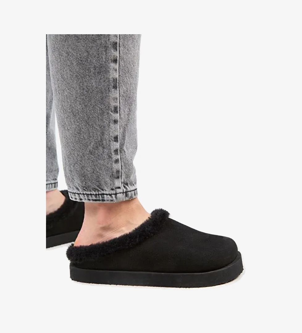 Manijero Siyah Kadın Deri - Kürklü Terlik MNJ.180.01 - Görsel 1