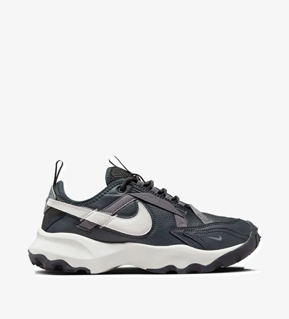 Nike Nike DD9682-001 W NIKE TC 7900 Siyah Kadın Koşu Ayakkabısı Boyner'de! Siyah - 1. görsel