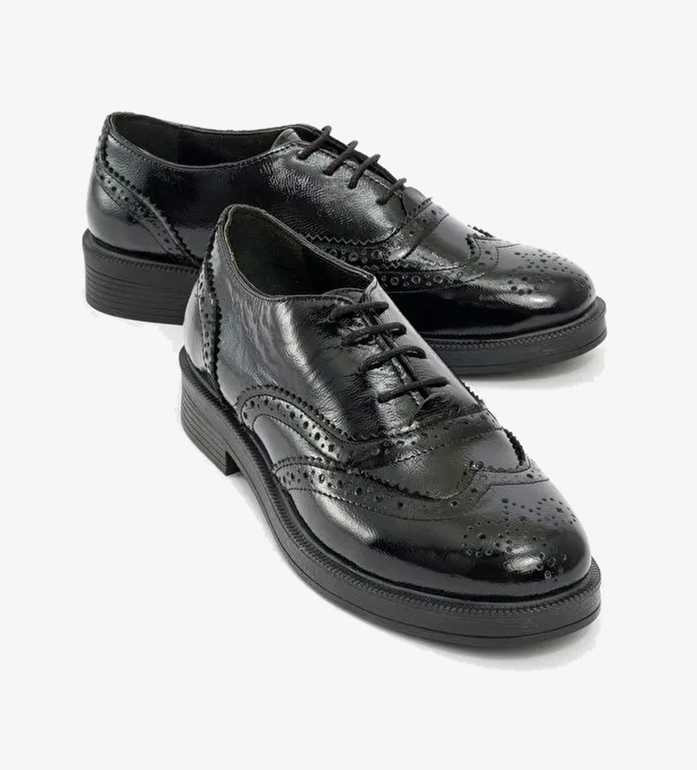 AVRA Siyah Rugan Hakiki Deri Kadın Oxford Ayakkabı - Görsel 1