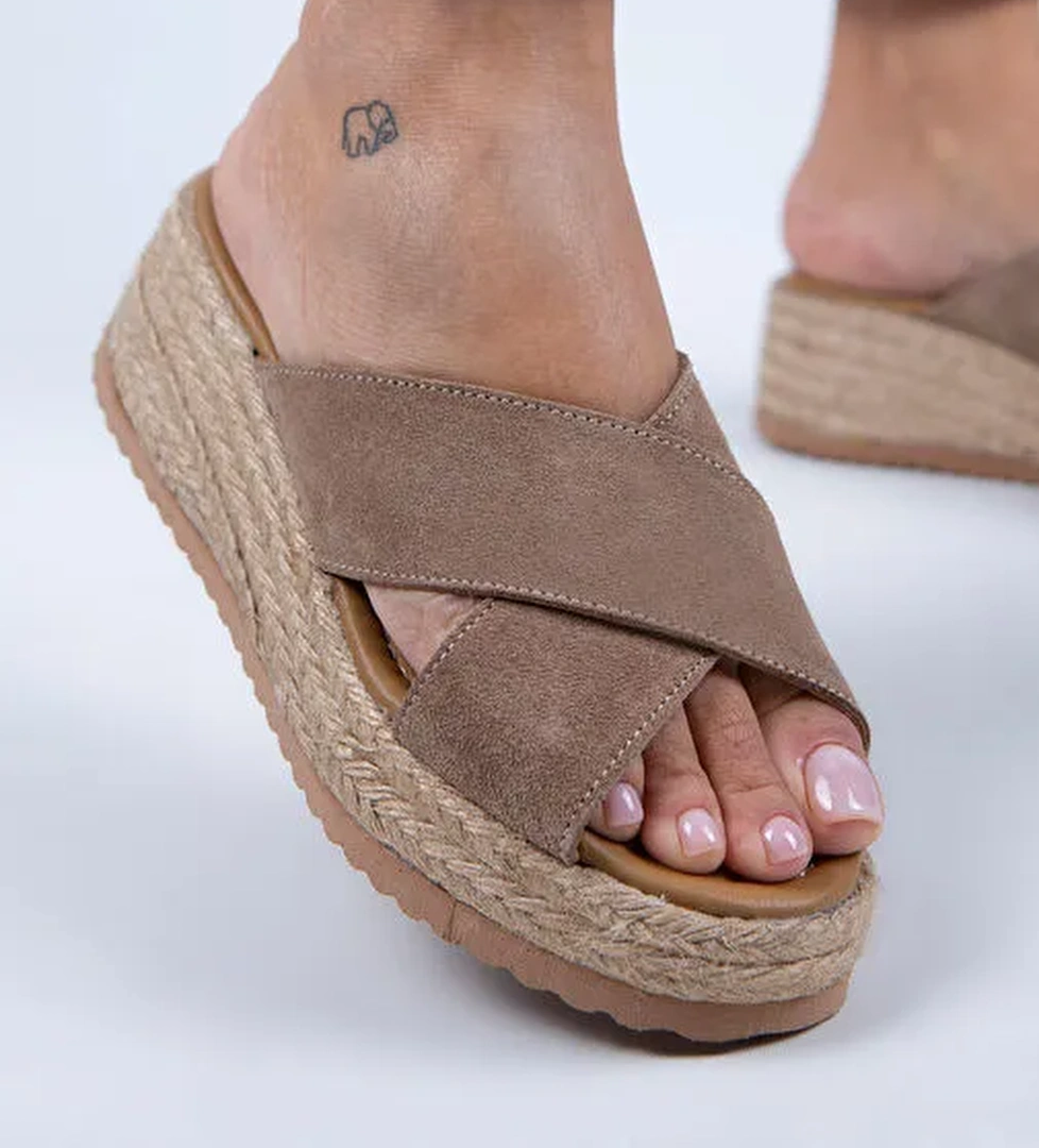 Manijero Tegan Kadın Hakiki Deri Çift Bant Çapraz Terlik Vizon Süet Terlik - Görsel 1