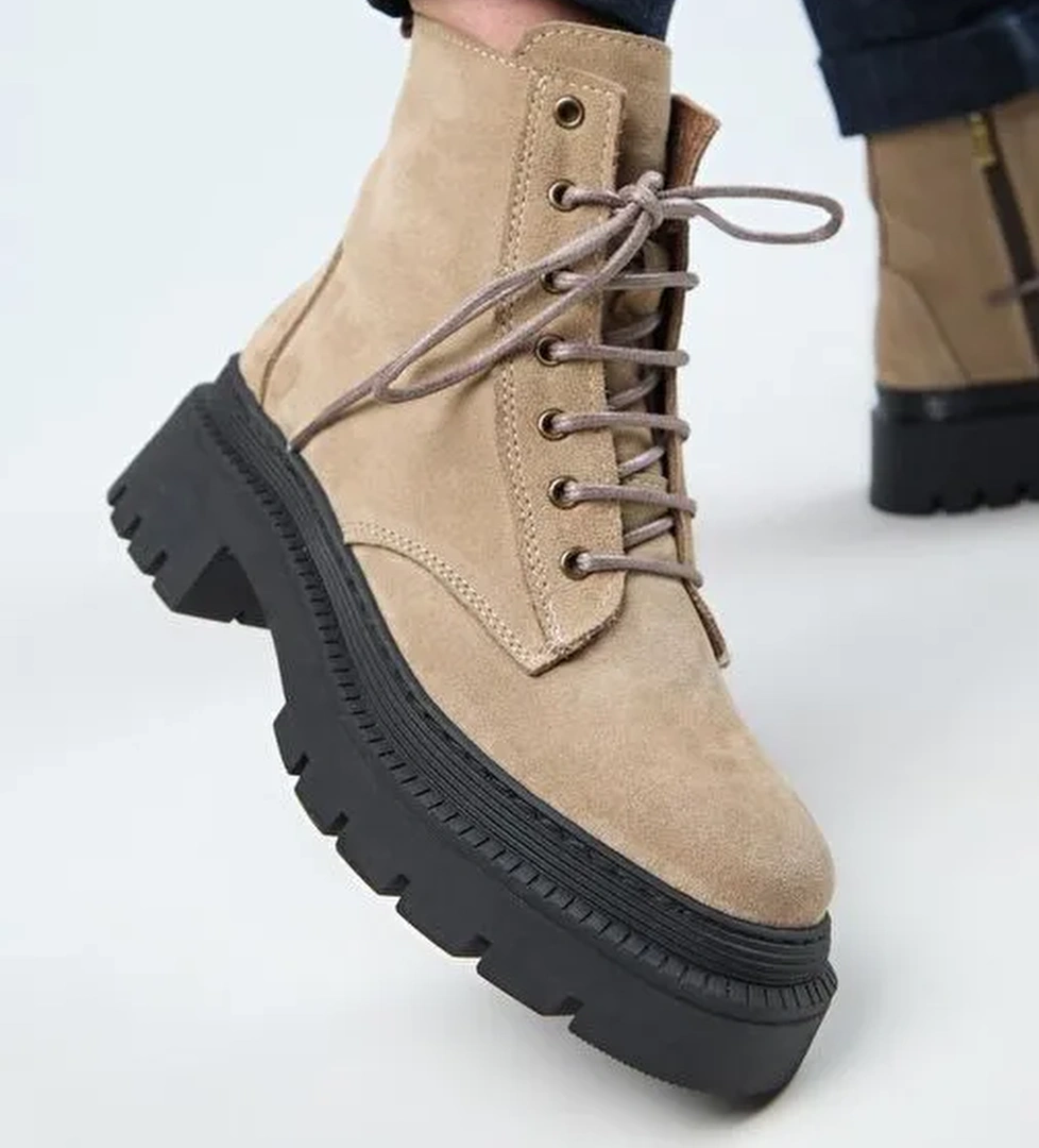 Manijero (Avjin) Kadın Hakiki Deri Bağcıklı Burnu Köşeli Vizon Bot - Görsel 1