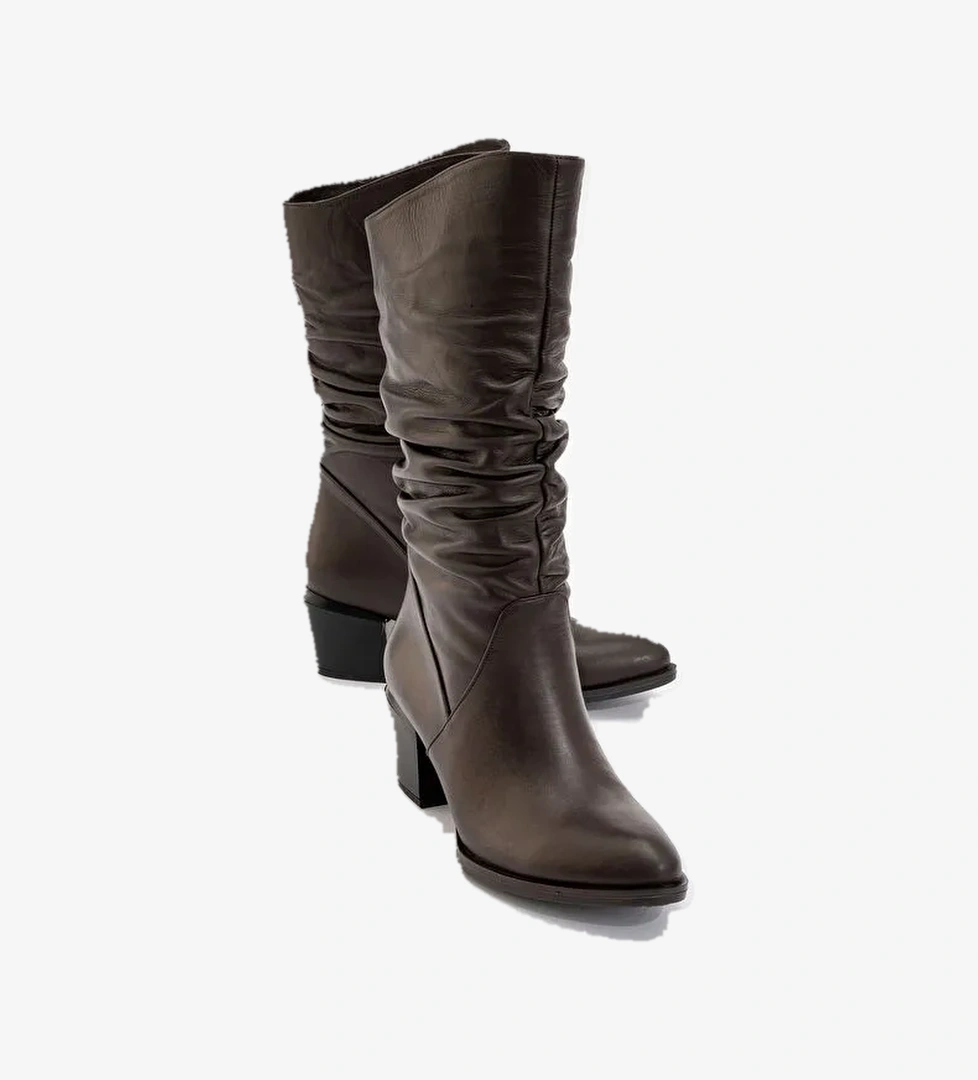 SOULE Kahverengi Cilt Hakiki Deri Kadın Topuklu Kısa Çizme - Görsel 1