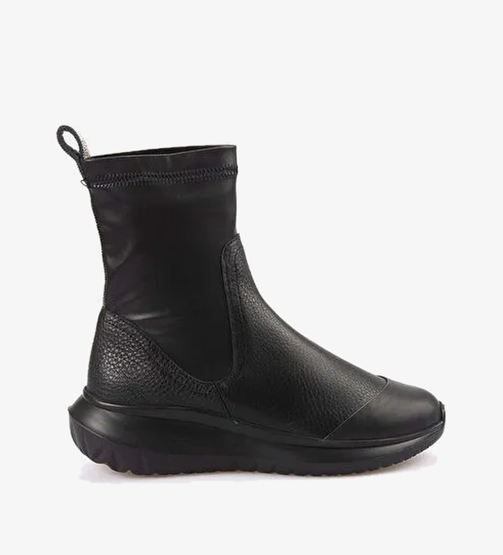 Rouge Kadın Bot 1971 - Görsel 1