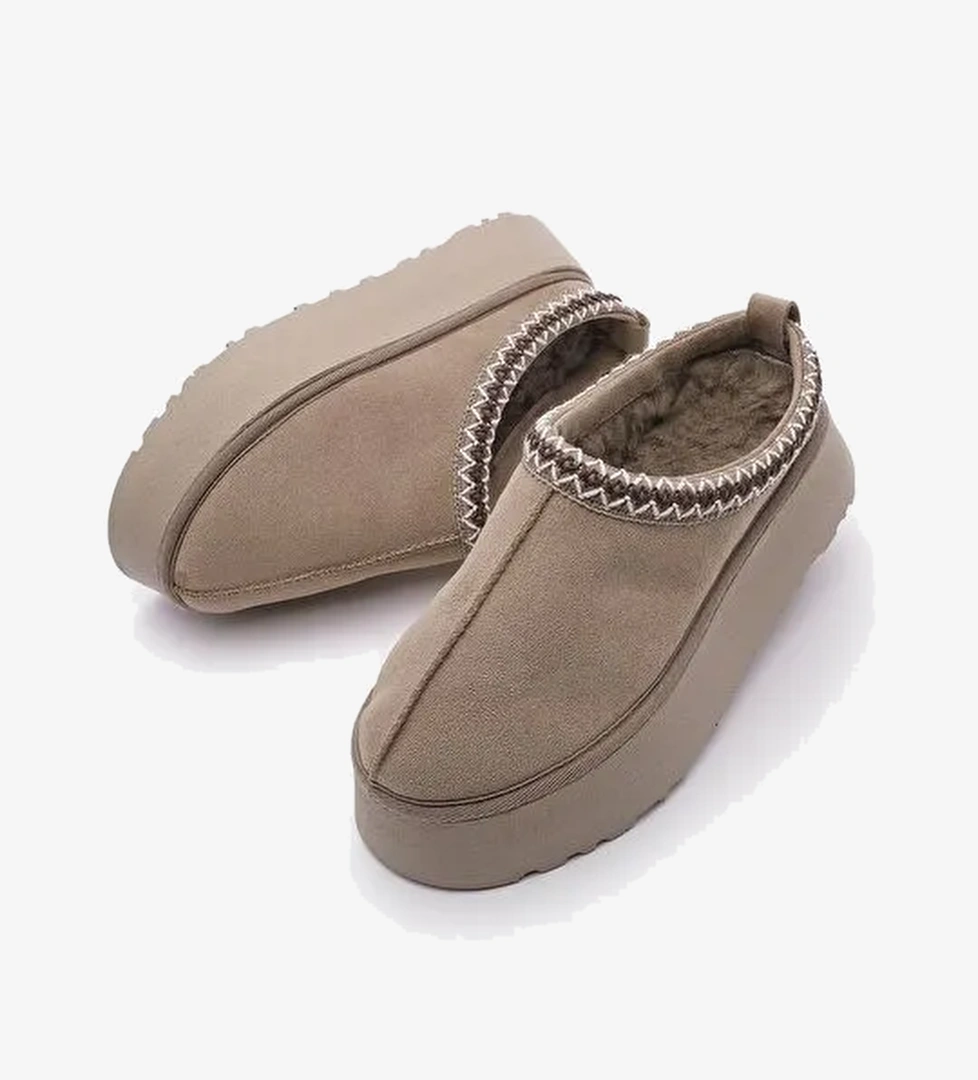 Kadın İçi Kürklü Kalın Taban Önü Kapalı Günlük Kışlık Terlik Furenta Vizon Süet - Görsel 1