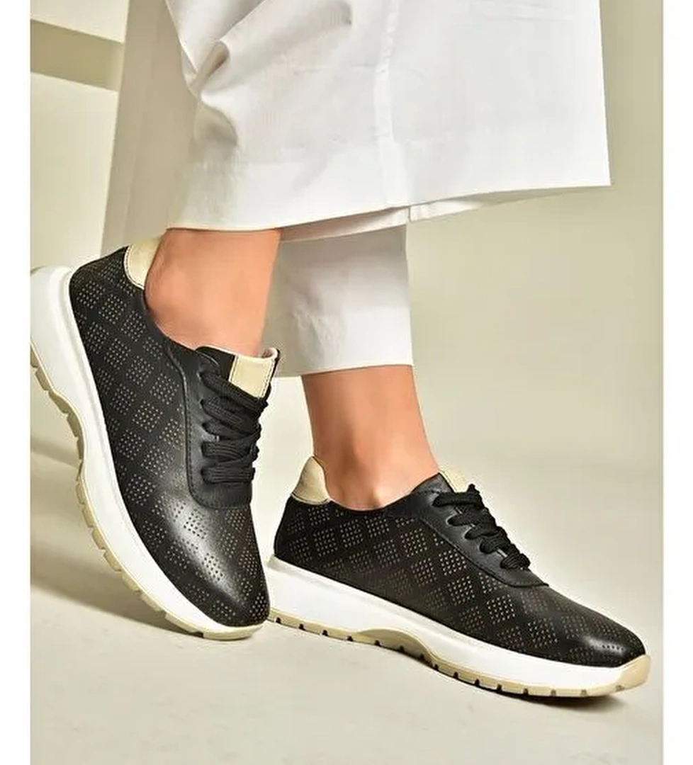 U555025603 Siyah Hakiki Deri Kadın Spor Ayakkabı Sneakers - Görsel 1