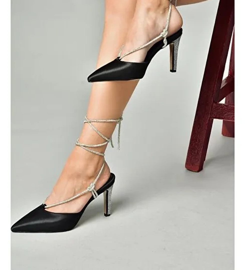 S404911004 Siyah Saten Kumaş Bilekten Bağlamalı Kadın Abiye Ayakkabı - Görsel 1