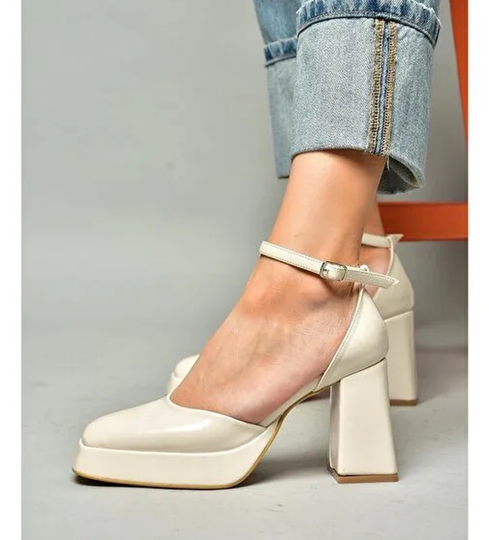 S282030308 Bej Rugan Kalın Topuklu Kadın Ayakkabı - Görsel 1