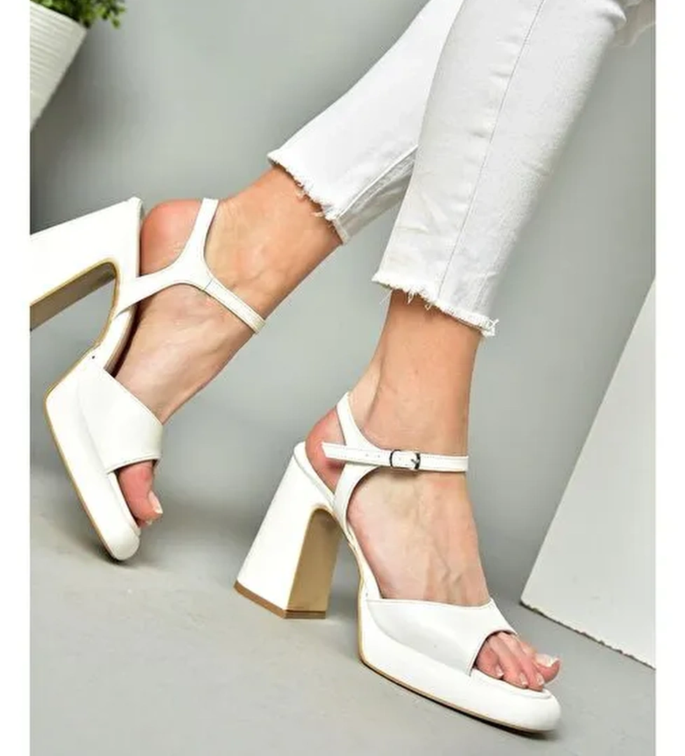 S569012809 Beyaz Kalın Topuklu Kadın Ayakkabı - Görsel 1