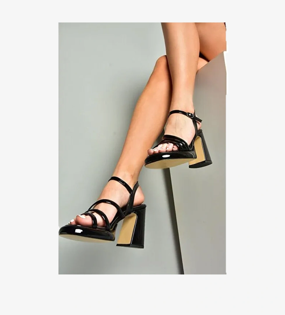 S569020208 Siyah Rugan Kalın Topuklu Abiye Ayakkabı - Görsel 1