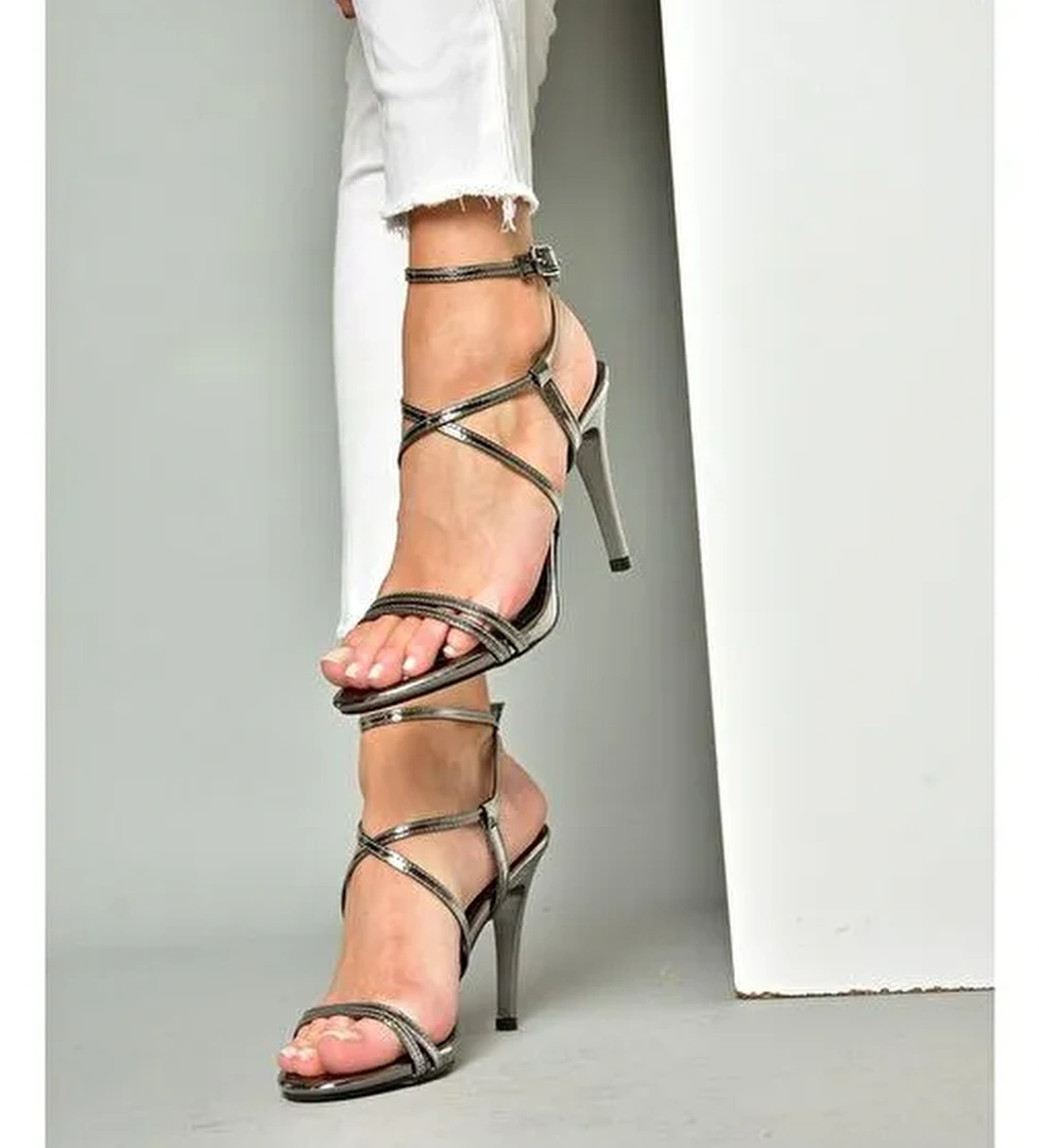 S997066334 Platin Ayna İnce Topuklu Kadın Abiye Ayakkabı - Görsel 1