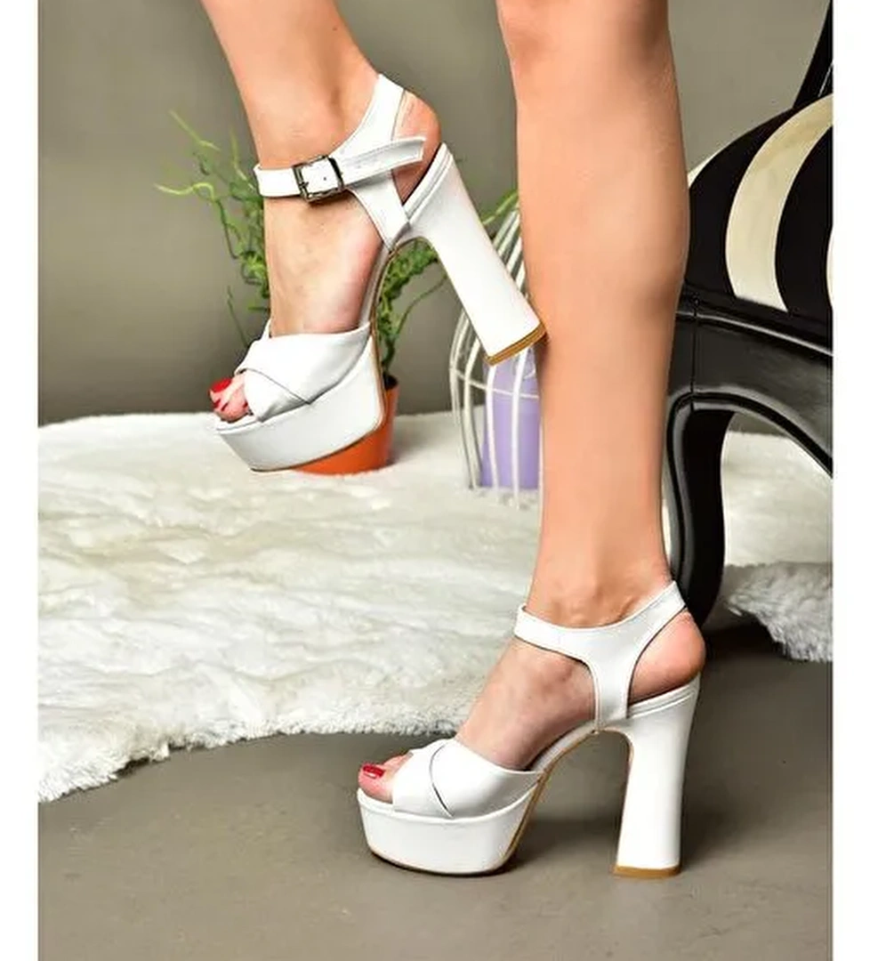M348202409 Beyaz Platform Topuklu Kadın Abiye Ayakkabı - Görsel 1