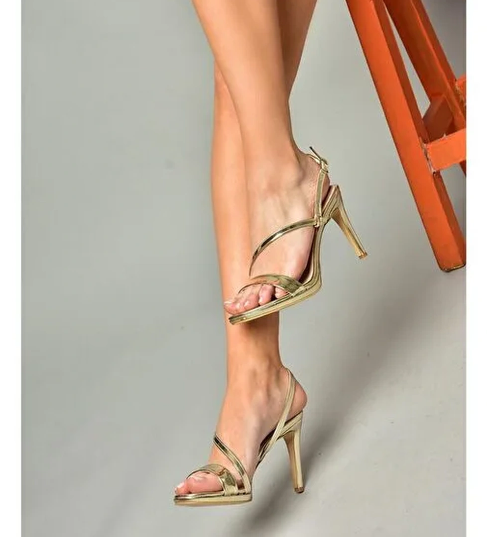 S569716634 Altın Ayna İnce Topuklu Abiye Ayakkabı - Görsel 1