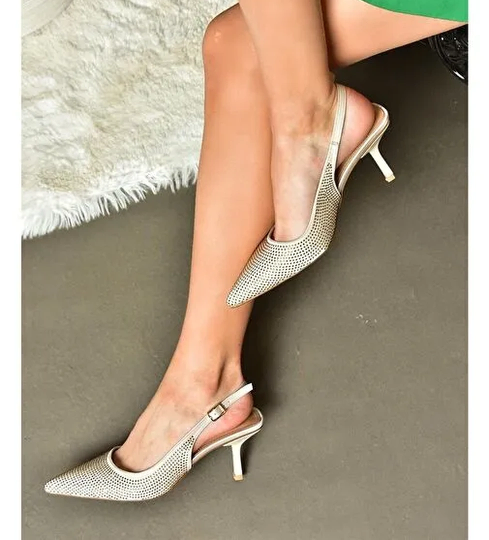 P820262004 Bej Kumaş Taşlı İnce Topuklu Kadın Abiye Ayakkabı - Görsel 1