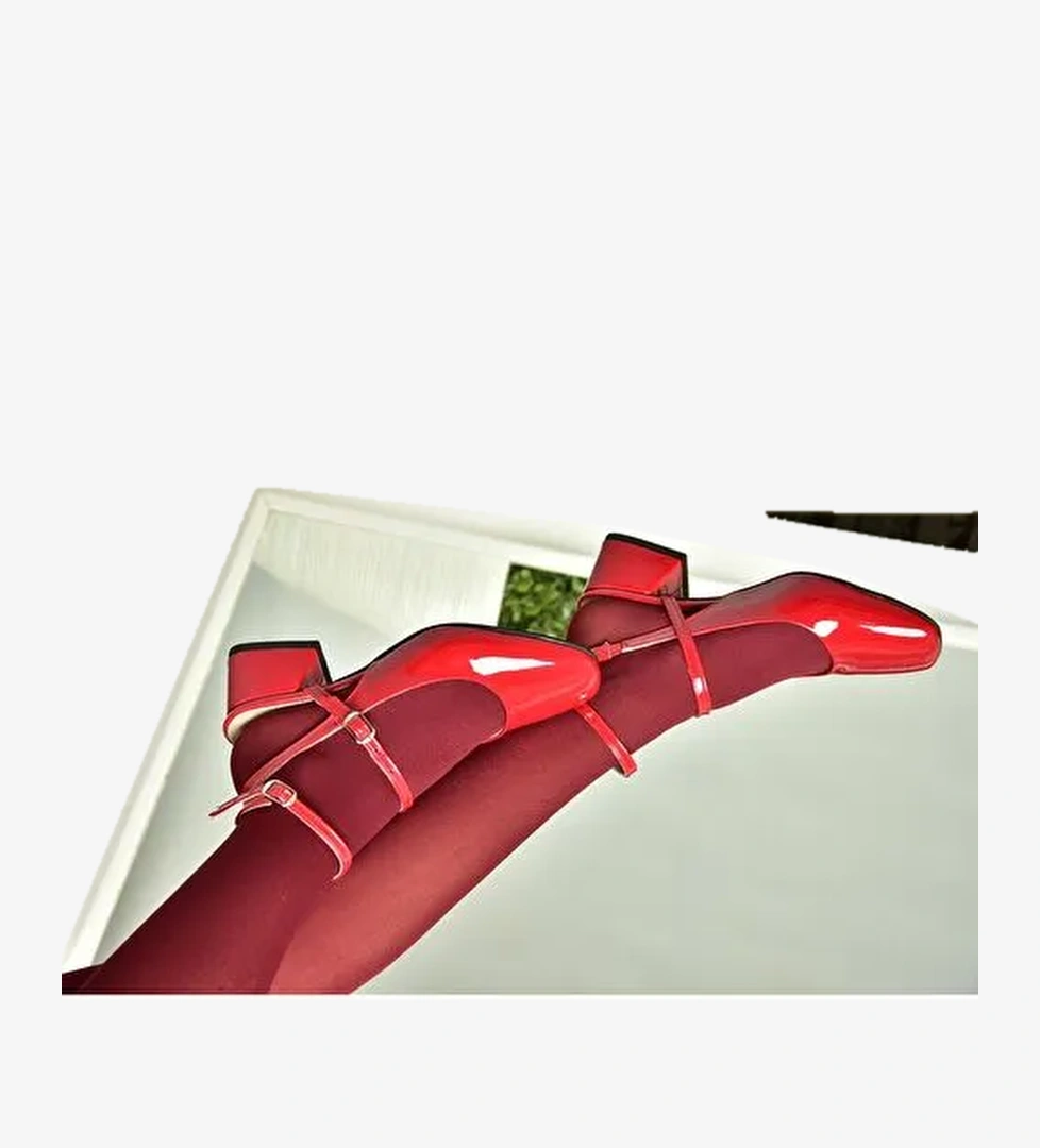 P654137008 Kırmızı Mary Jane Rugan Alçak Topuklu Kadın Ayakkabı Maryjane - Görsel 1