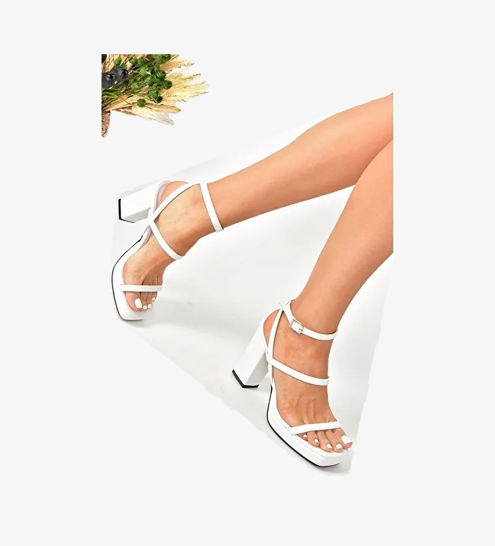 Fox Shoes Beyaz Kadın Topuklu Ayakkabı 8573 - Görsel 1
