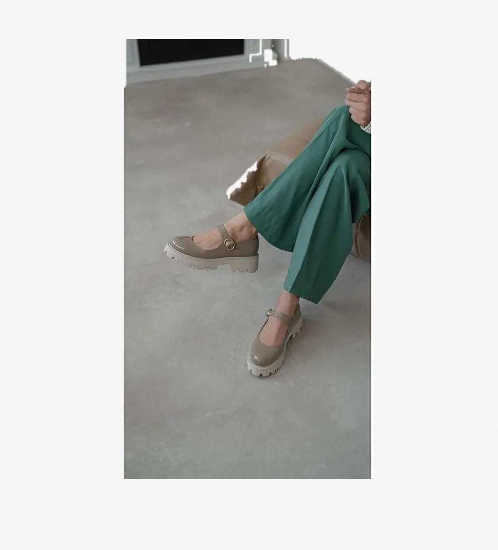 Reyna Vizon Rugan Hakiki Deri Kadın Makosen Ayakkabı - Görsel 1