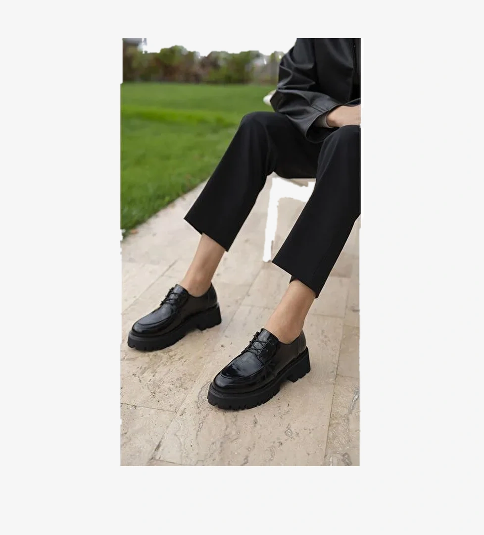 Ece'nin Butiği Siyah Kadın Rugan Günlük Ayakkabı Bela-65 - Görsel 1