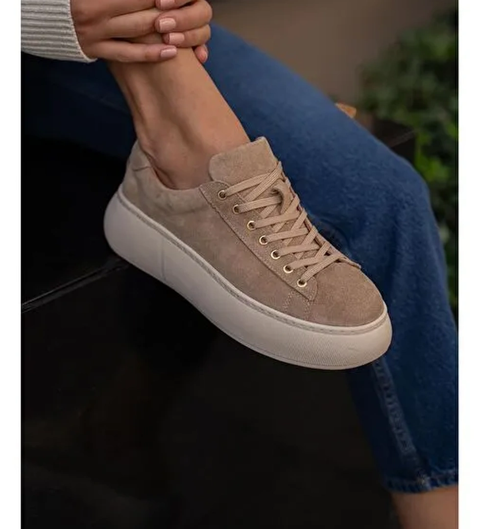 Ece'nin Butiği Bej Kadın Süet Sneaker Finn-44 - Görsel 1