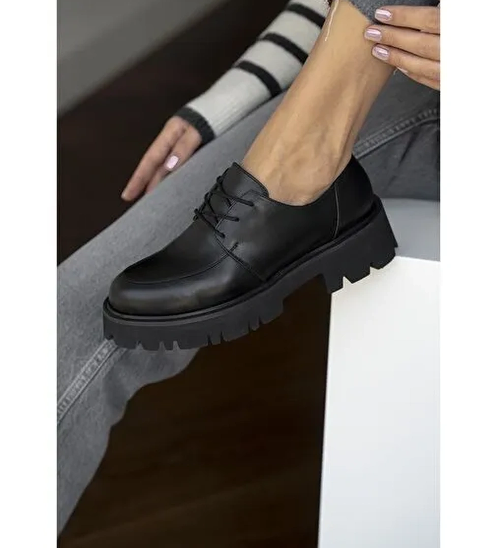 Bella Siyah Hakiki Deri Kadın Makosen Ayakkabı - Görsel 1