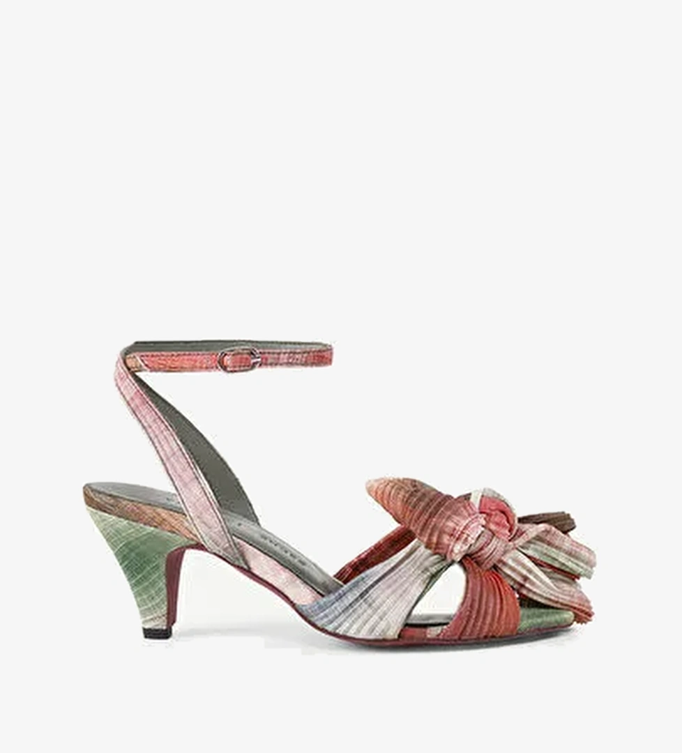 PİLİSE KUMAŞLI TOPUKLU SANDALET - Görsel 1