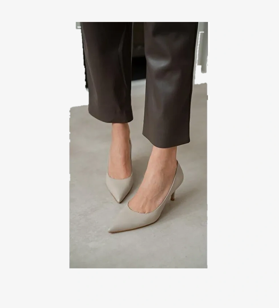 Ece'nin Butiği Ekru Kadın Deri Topuklu Ayakkabı Brant-149 - Görsel 1