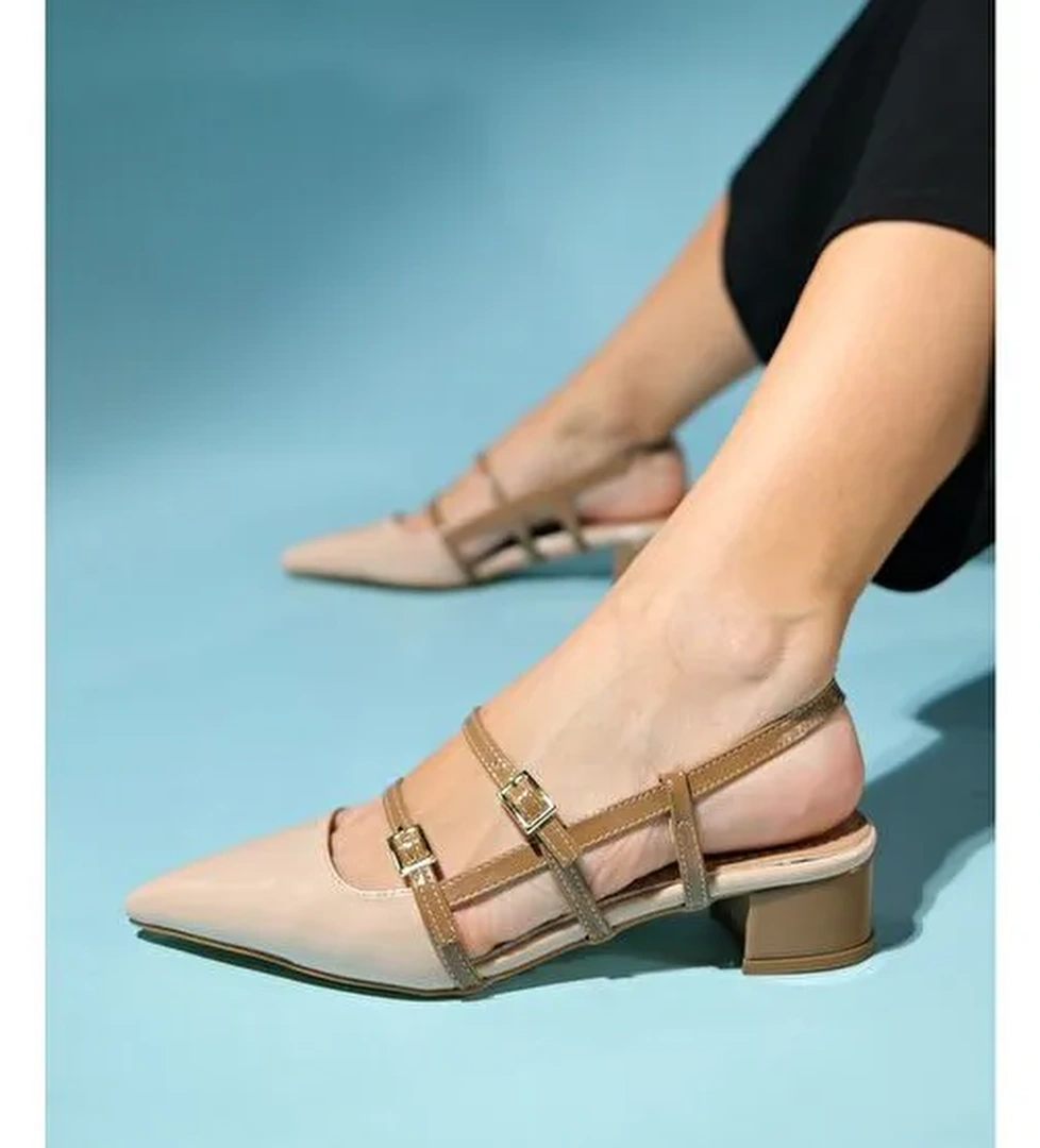 CENOVA Bej-Kahve Rugan Kadın Topuklu Sandalet - Görsel 1