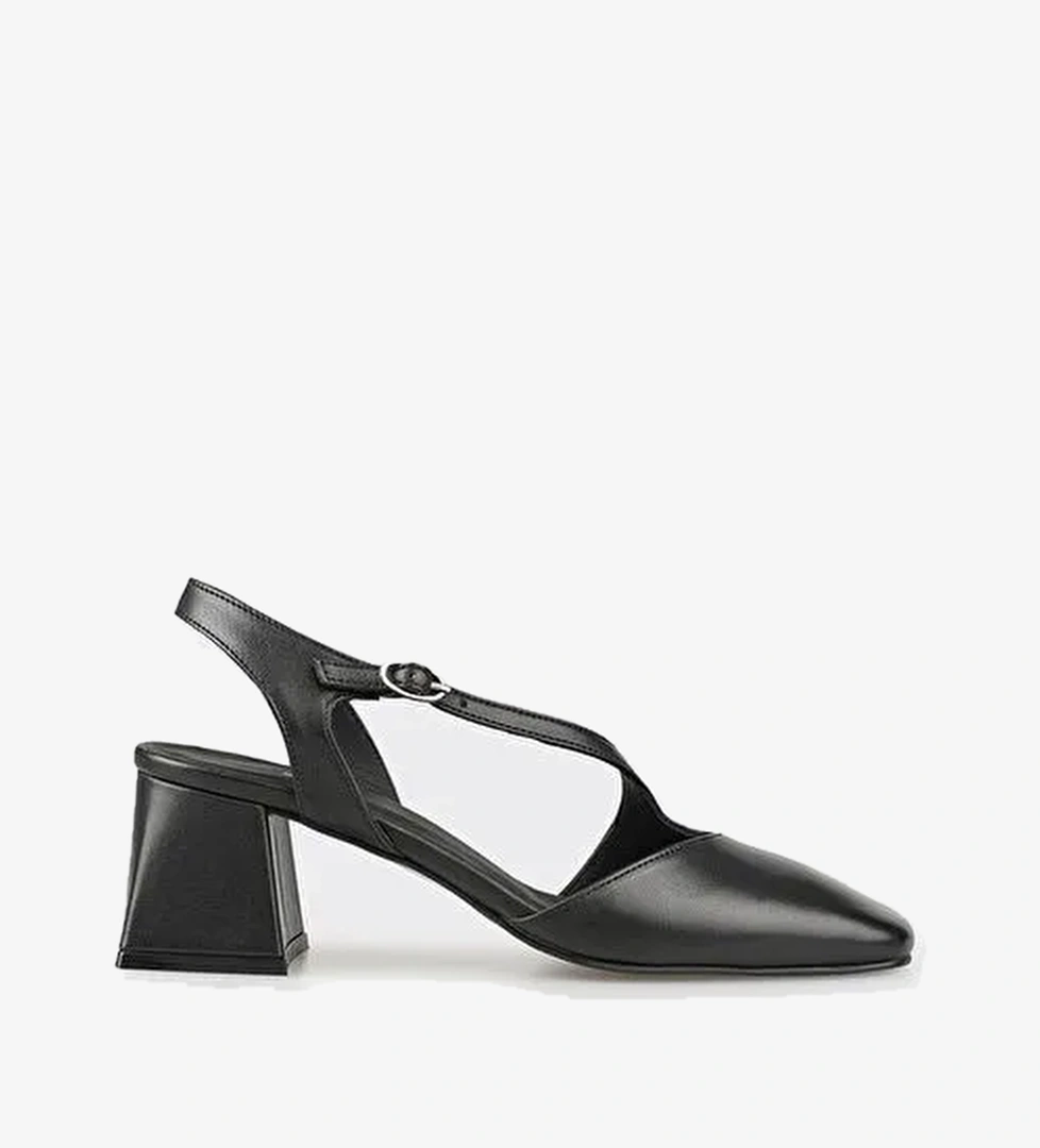 Siyah Deri Kadın Topuklu Ayakkabı - Görsel 1