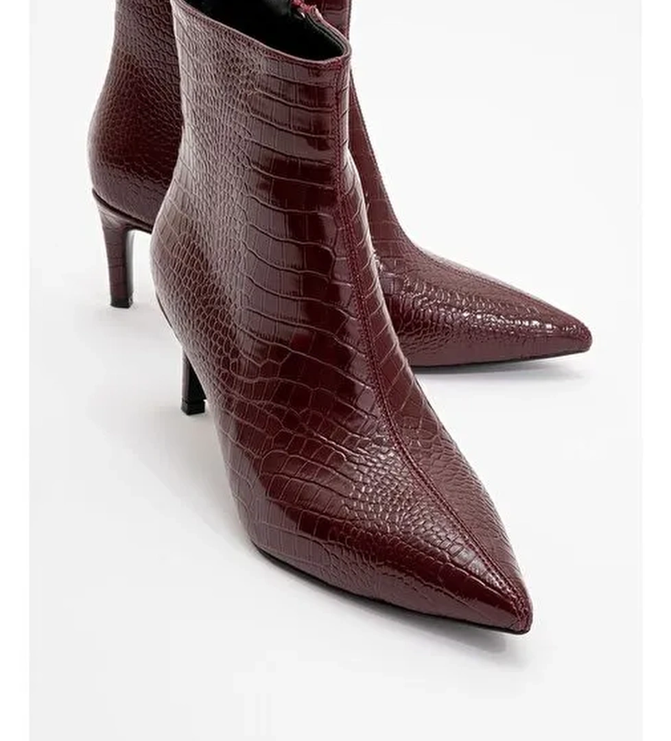 NOYA Bordo Baskı Sivri Burun Kadın İnce Topuklu Bot - Görsel 1