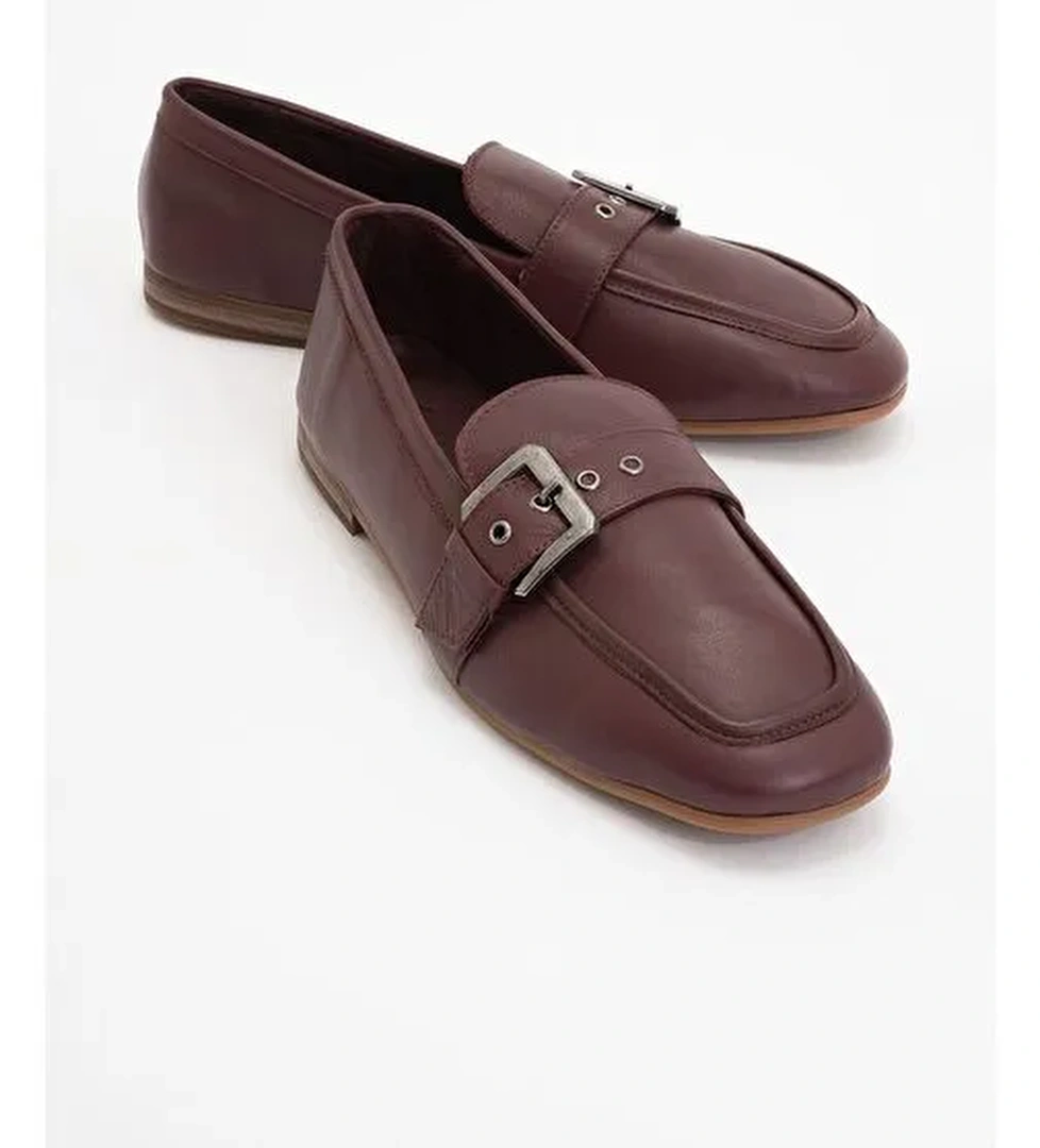 CLARION Bordo Cilt Hakiki Deri Kemerli Küt Burun Kadın Loafer Ayakkabı - Görsel 1
