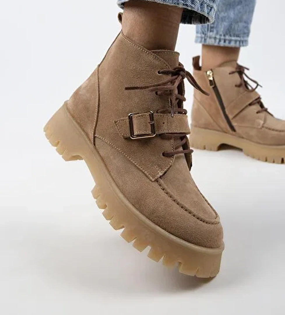 Manijero Samantha Kadın Hakiki Deri Bağcıklı Fermuarlı Tokalı Kum Süet Bot - Görsel 1