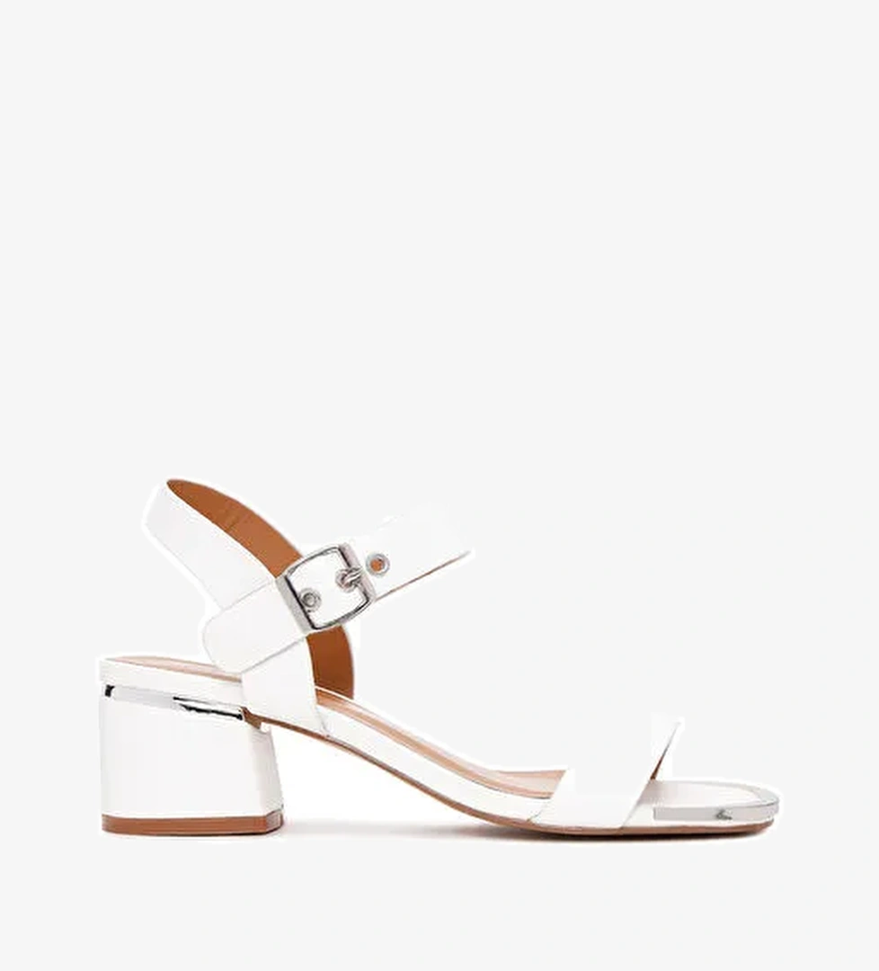 Kadın Beyaz Bilekten Bantlı Kısa Kalın Topuklu Sandalet 25SFE461918 - Görsel 1