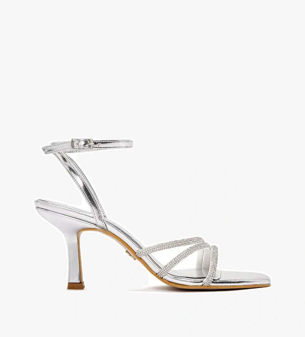 Kadın Gümüş Bilekten Bantlı Taşlı İnce Topuklu Sandalet 25SFE390332 - Görsel 1