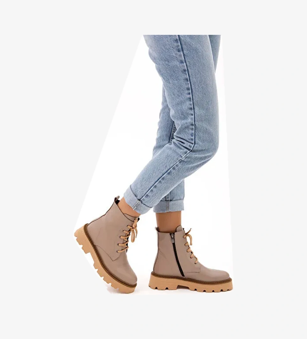 Tamer Tanca Kadın Hakiki Deri Vizon POSTAL Bot - Görsel 1