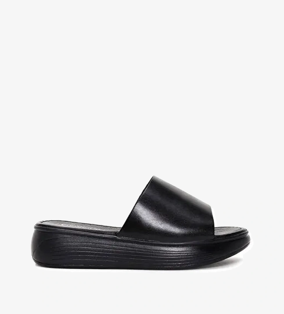 Derimod Derimod Kadın Siyah Kalın Tabanlı Deri Terlik 25SFD330318 Sandalet & Terlik | Boyner Siyah - 1. görsel