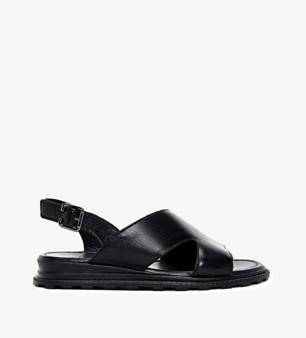 Kadın Siyah Tokalı Deri Sandalet 25SFD350018 - Görsel 1