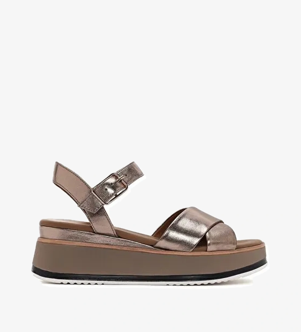 Kadın Gri Bilekten Bağlamalı Kalın Tabanlı Metalik Deri Sandalet 25SFD550132 - Görsel 1