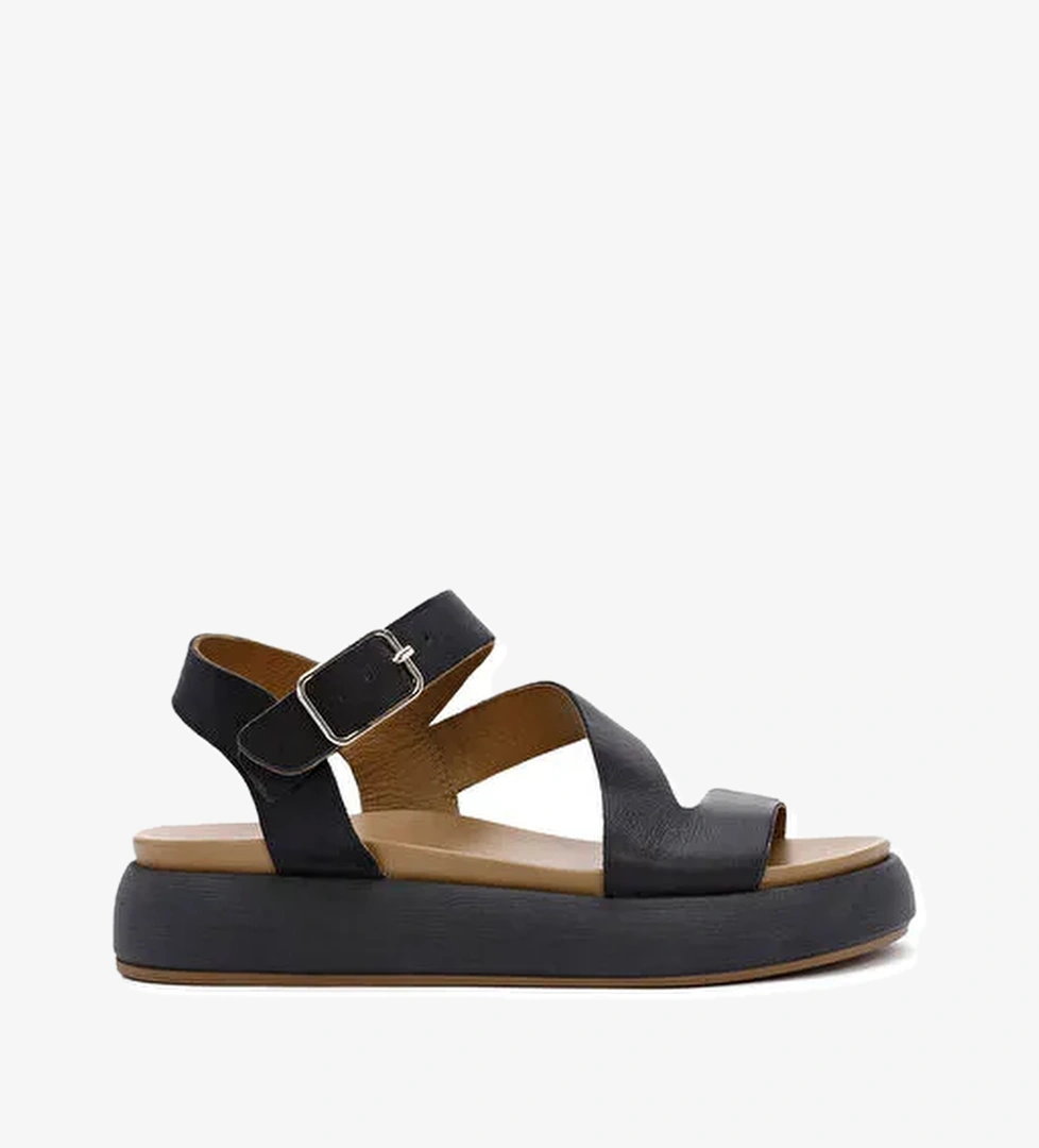 Kadın Siyah Bilekten Bantlı Kalın Tabanlı Deri Sandalet 25SFD550018 - Görsel 1