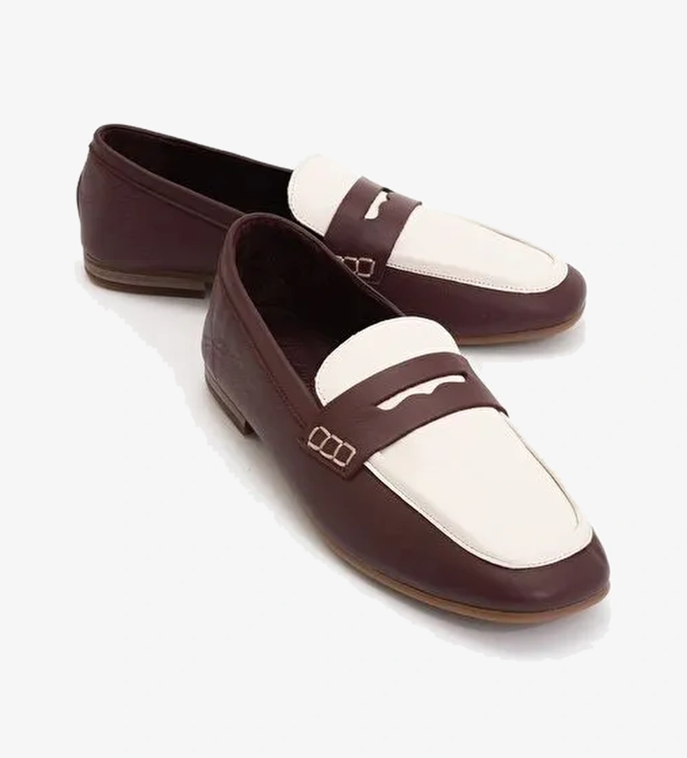 SKYE Bordo-Beyaz Hakiki Deri Küt Burun Kadın Loafer Ayakkabı - Görsel 1