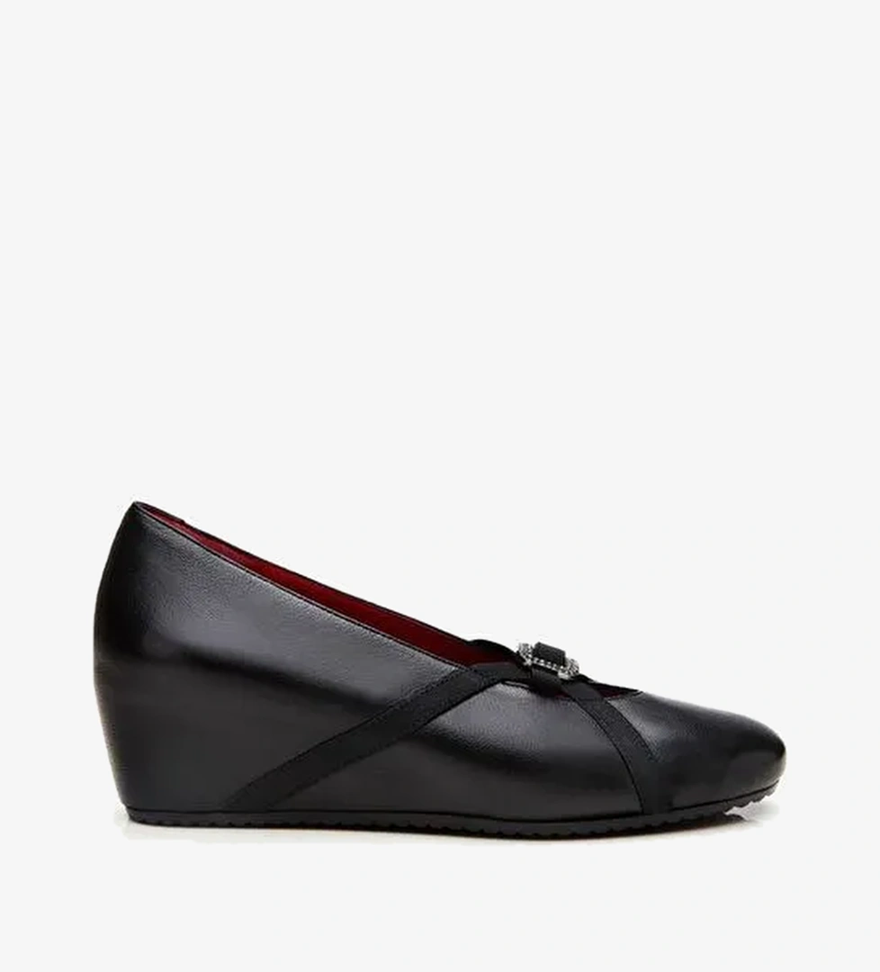 Kadın Deri Toka Detaylı Dolgu Topuklu Ayakkabı - Görsel 1