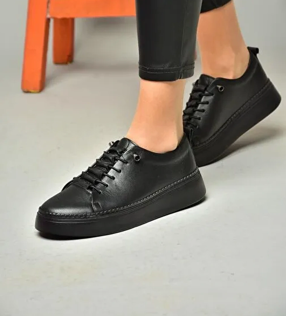 P555305003 Siyah Deri Spor Ayakkabı Sneakers - Görsel 1